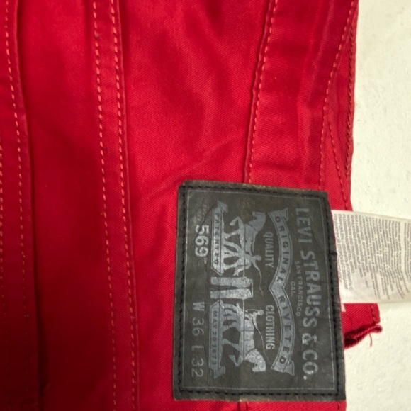 Levi Strauss and Co 569 red pants - Picture 2 of 2